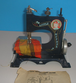 Little Mother sewing machine