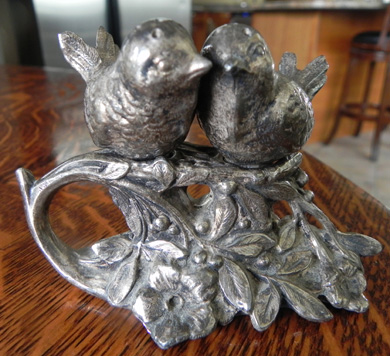Silver-plated salt and pepper set